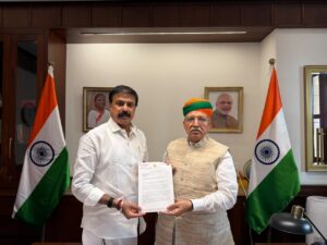 DMDK MP MEETS UNION MINISTER!