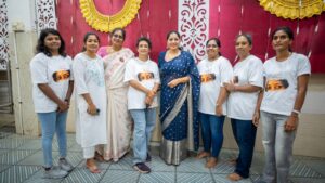 ANUMOL’S GESTURE TO FEMALE AUTO DRIVERS!